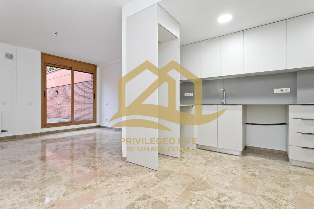 Apartment in Sarrià-Sant Gervasi, Barcelona, Spain 1 - 13605171