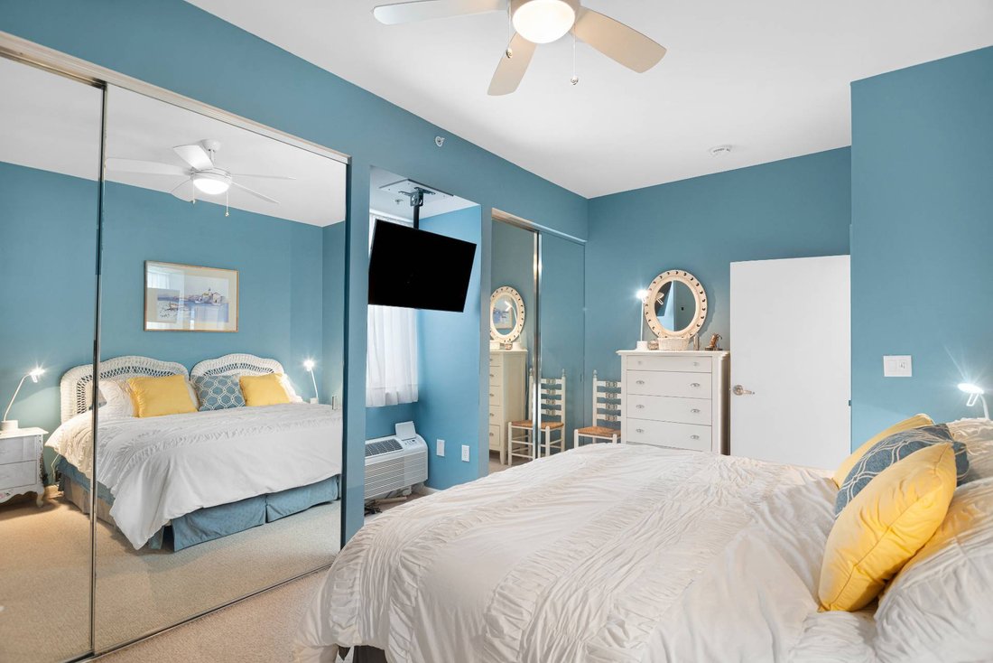 Top Floor Condo At Yardarm En Westhampton Beach, Nueva York, Estados