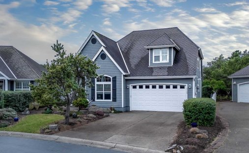 Luxury water view homes for sale in Newport Oregon JamesEdition