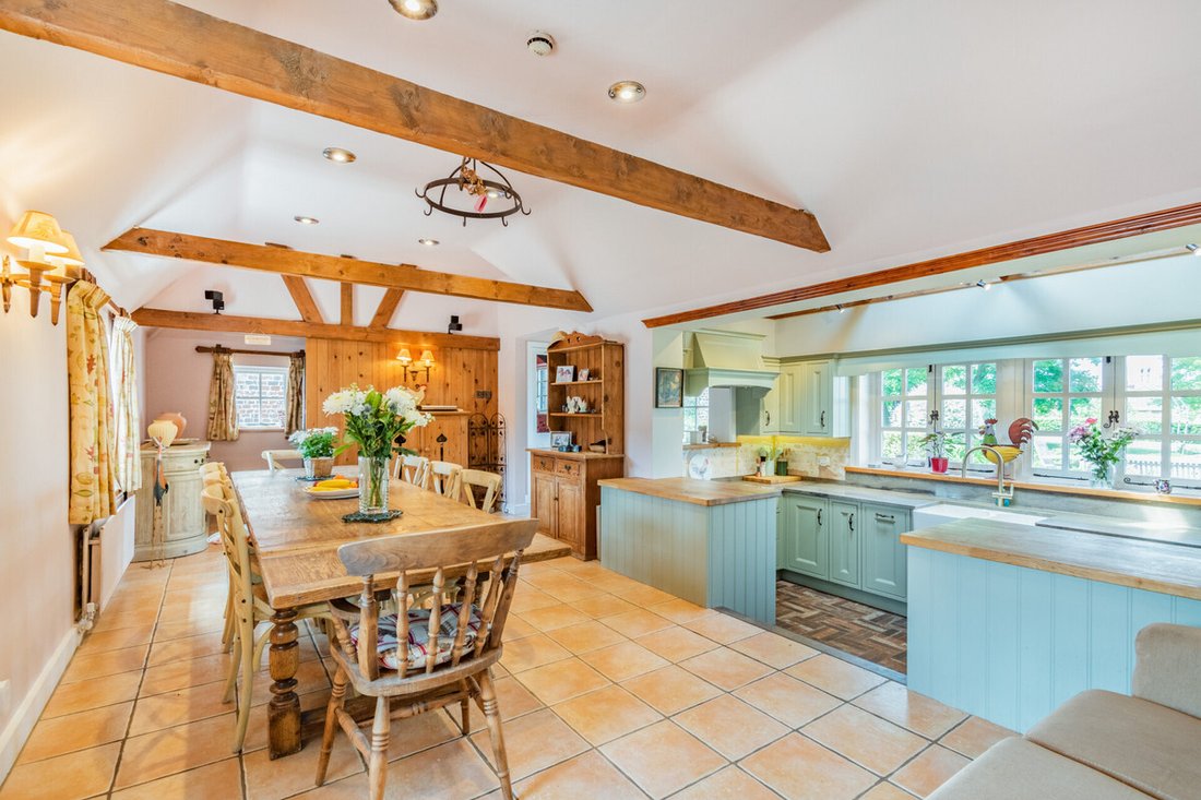 5 Bedroom Detached House For Sale In In East Clandon, England, United