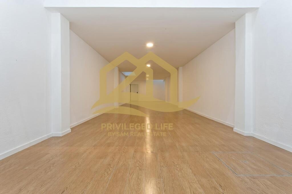 Apartment in Sarrià-Sant Gervasi, Barcelona, Spain 3 - 13605174