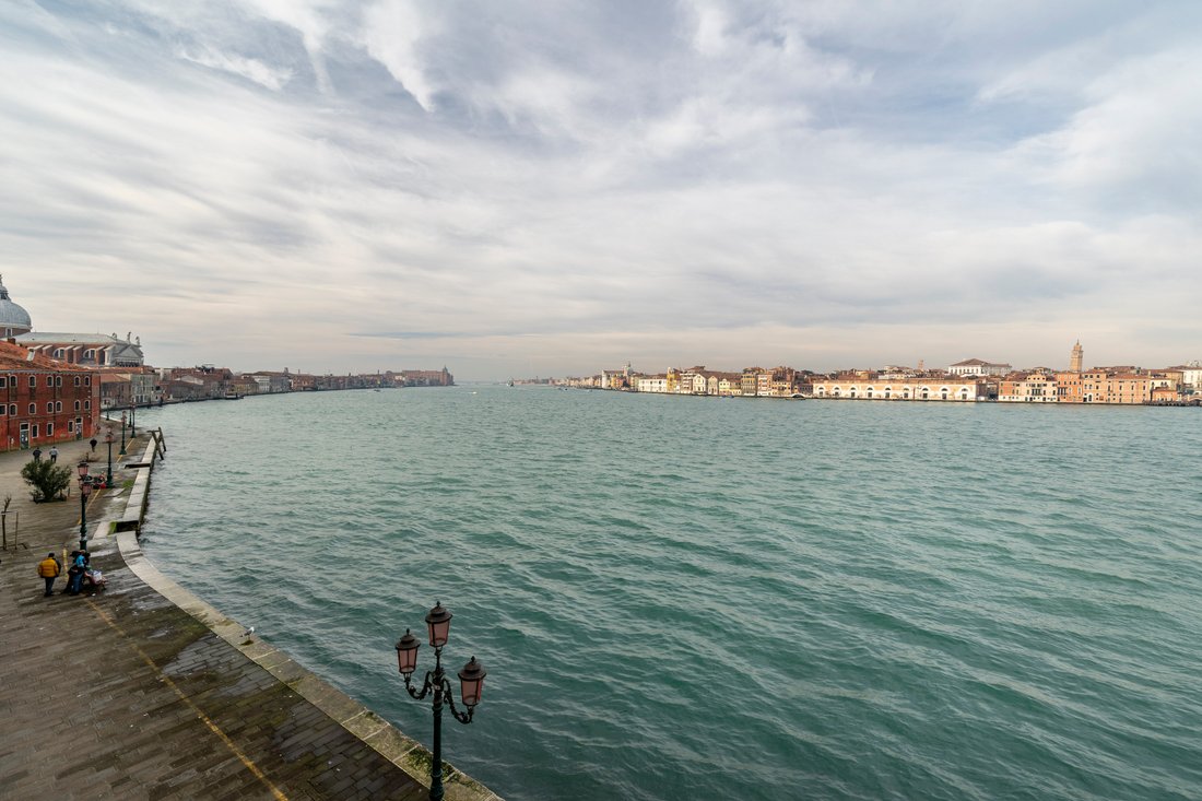 Bianco Sublime, A Charming Giudecca Apartment Of In Venice,