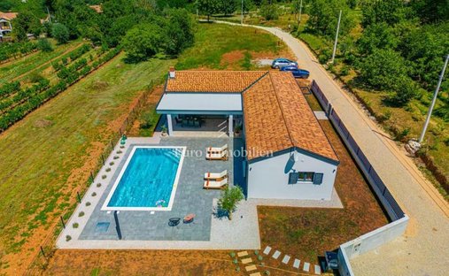 House in Labin, Istria County, Croatia 1