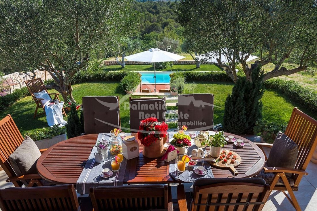 Villa in Gradska cetvrt Varos, Sibenik, Sibenik-Knin County 5 - 13769732