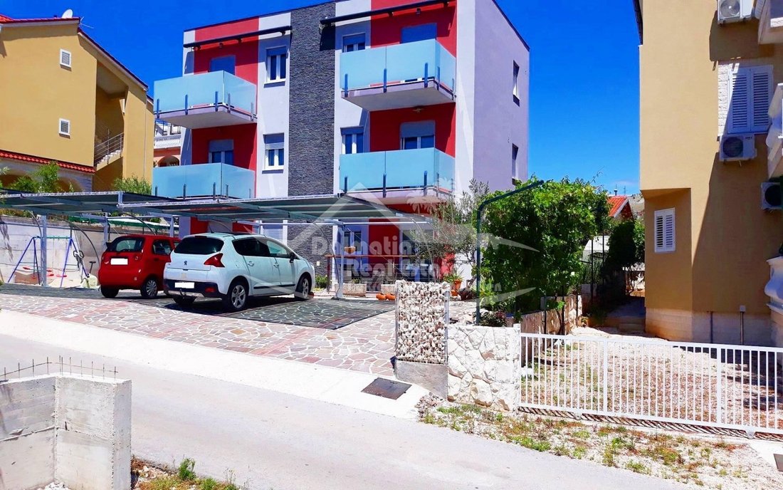 House in Grebastica, Sibenik-Knin County, Croatia 2 - 13770151