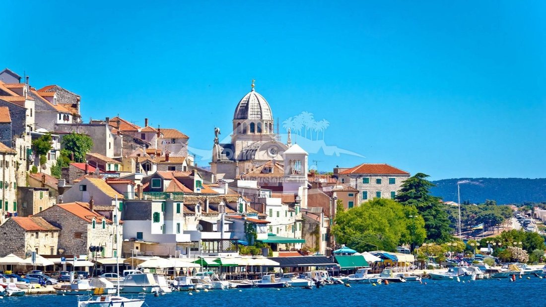 Land in Gradska cetvrt Varos, Sibenik, Sibenik-Knin County 1 - 13769450