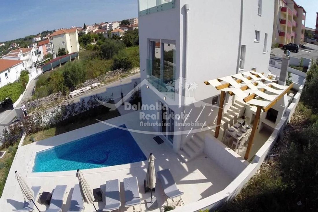 Villa in Trogir, Split-Dalmatia County, Croatia 1 - 13769823