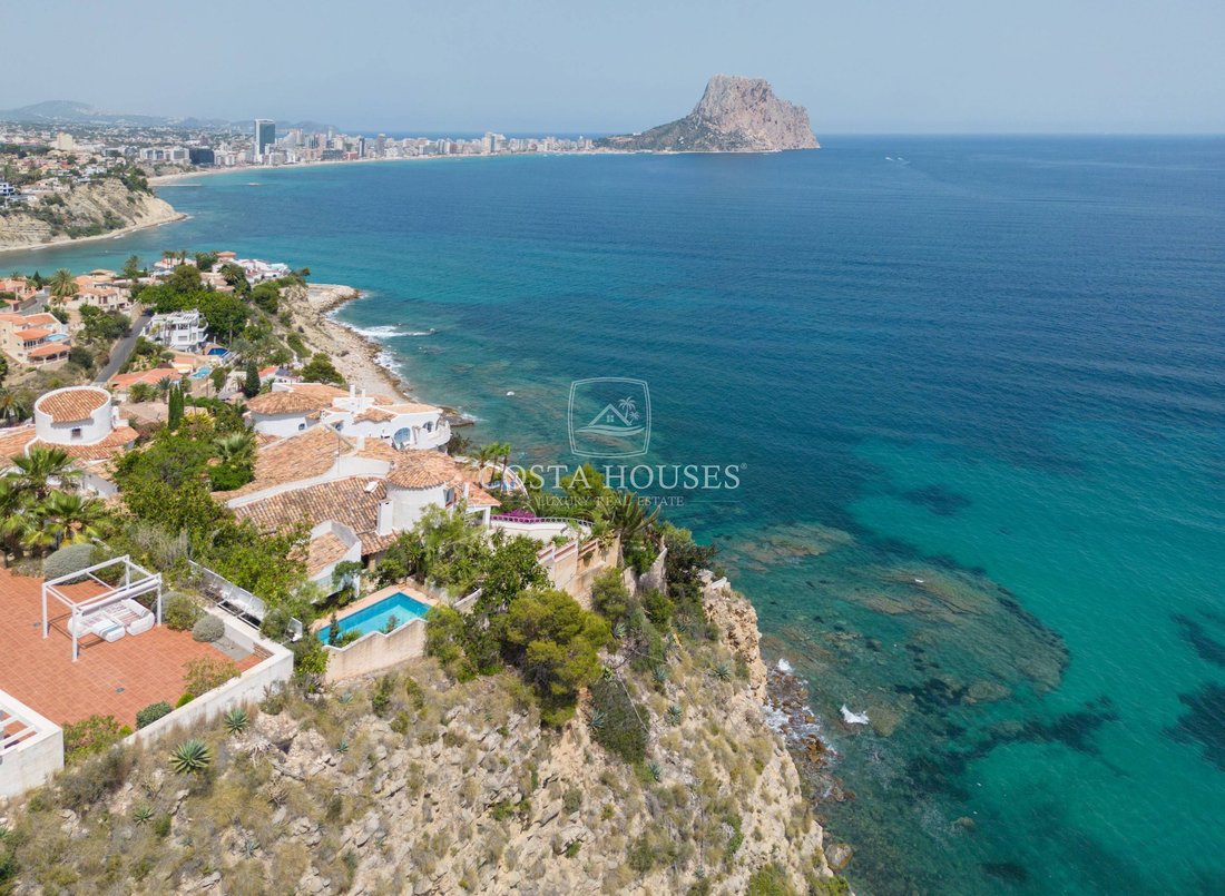 Villa in Calp / Calpe, Valencian Community, Spain 2 - 13770973