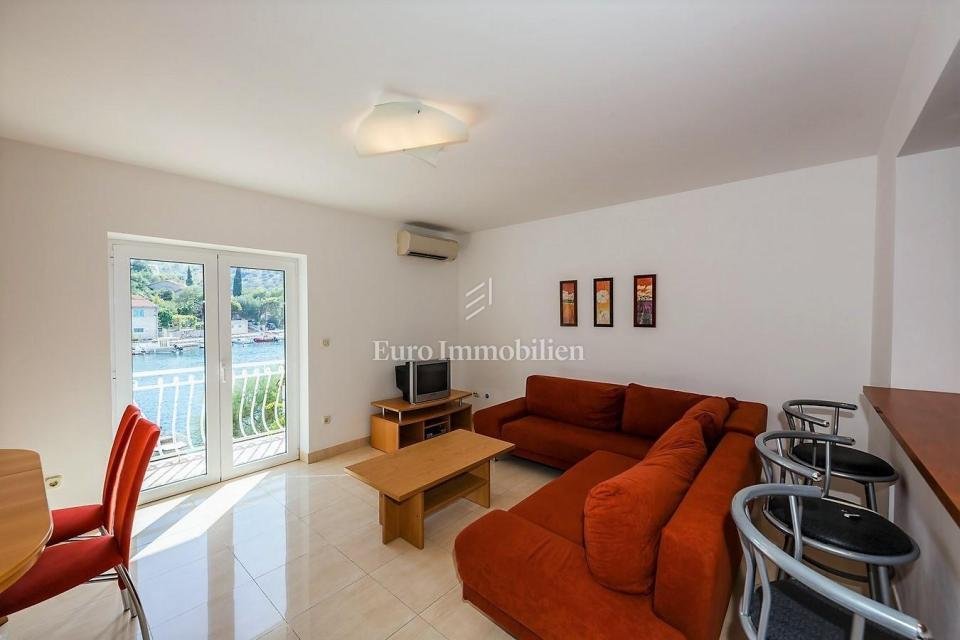 House in Dol, Split-Dalmatia County, Croatia 2 - 13771215