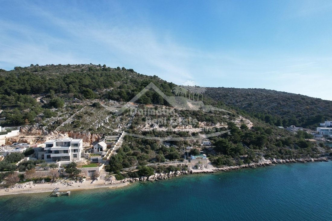 Land in Rogoznica, Sibenik-Knin County, Croatia 1 - 13769820