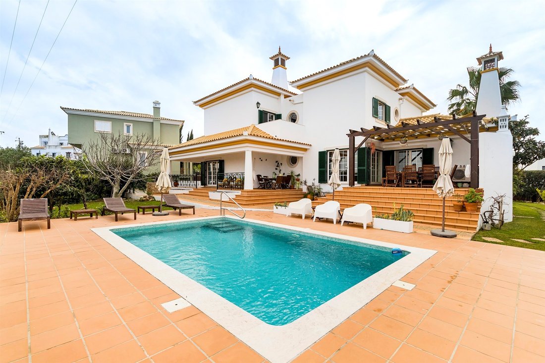 detached-house-4-bedrooms-for-sale-in-faro-faro-district-portugal