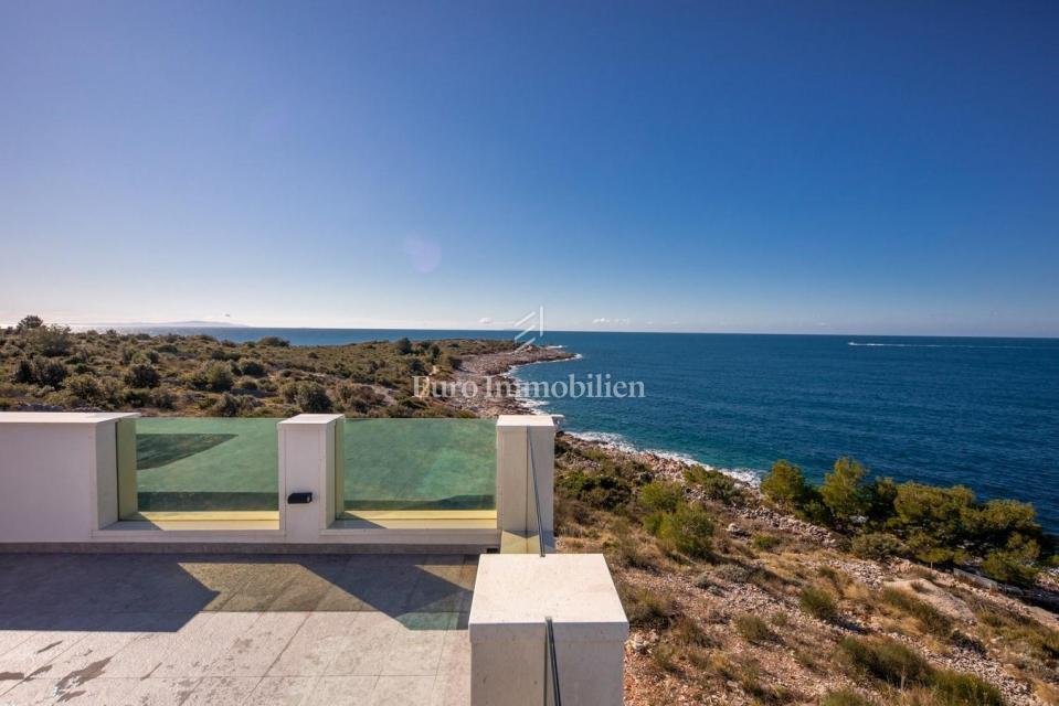 House in Rogoznica, Sibenik-Knin County, Croatia 2 - 13773375