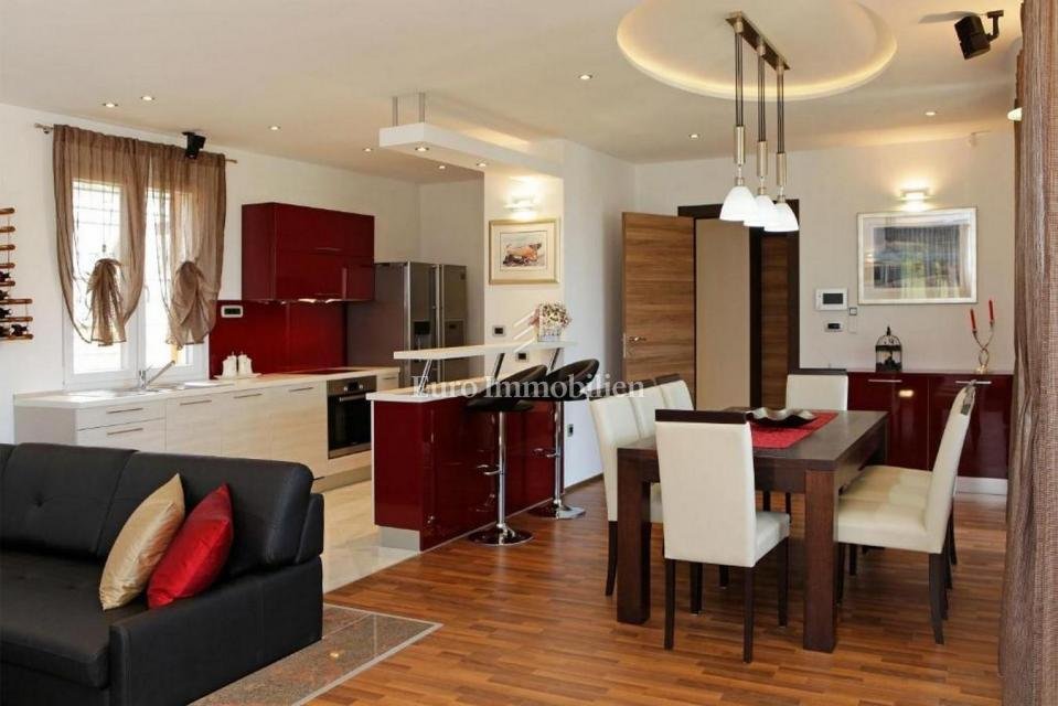 House in Dol, Split-Dalmatia County, Croatia 2 - 13773050