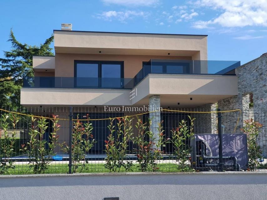 House in Porec, Istria County, Croatia 3 - 13773121