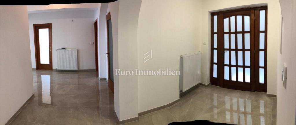 Apartment in Grad Opatija, Primorje-Gorski Kotar County, Croatia 3 - 13770854
