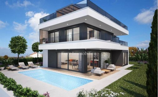 House in Porec, Istria County, Croatia 1