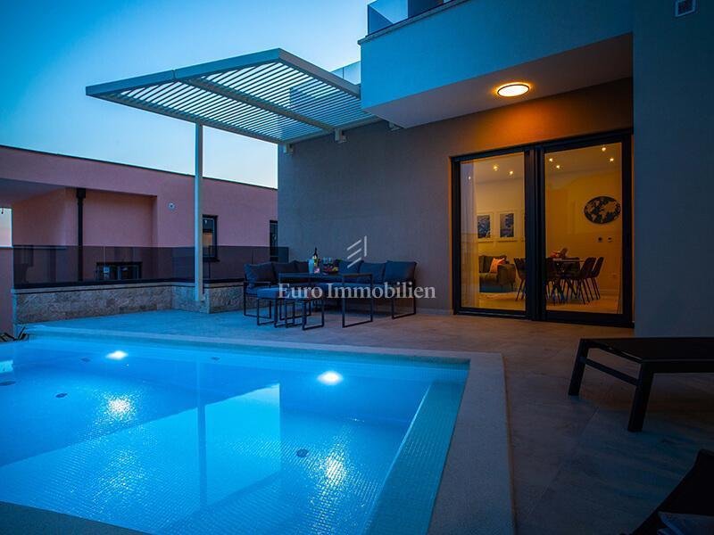 House in Veliko Brdo, Split-Dalmatia County, Croatia 1 - 13771211