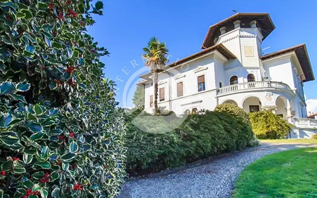 Villa in Historic Center, Biella, Piedmont 3 - 13772569