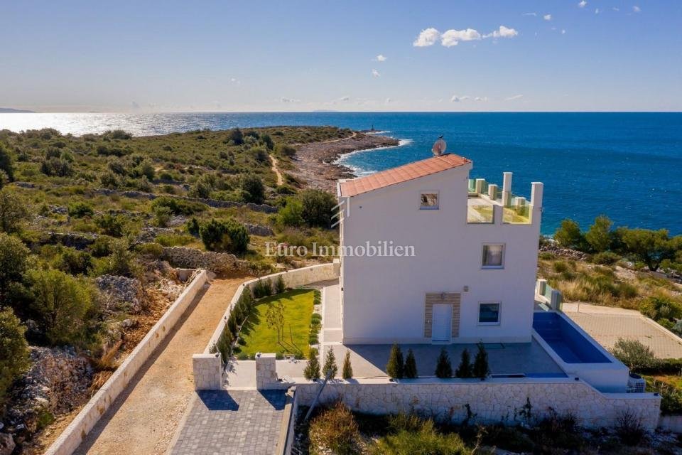 House in Rogoznica, Sibenik-Knin County, Croatia 3 - 13773375