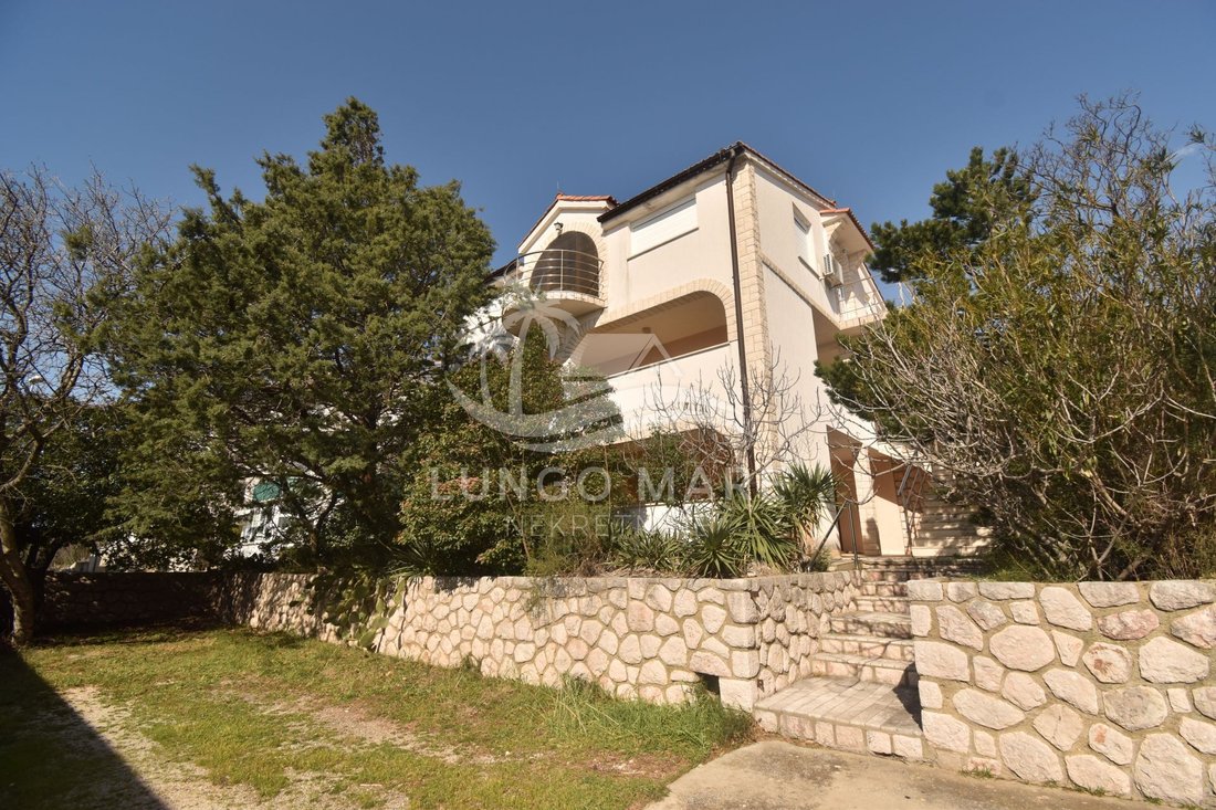 House in Novi Vinodolski, Primorje-Gorski Kotar County, Croatia 1 - 13769404