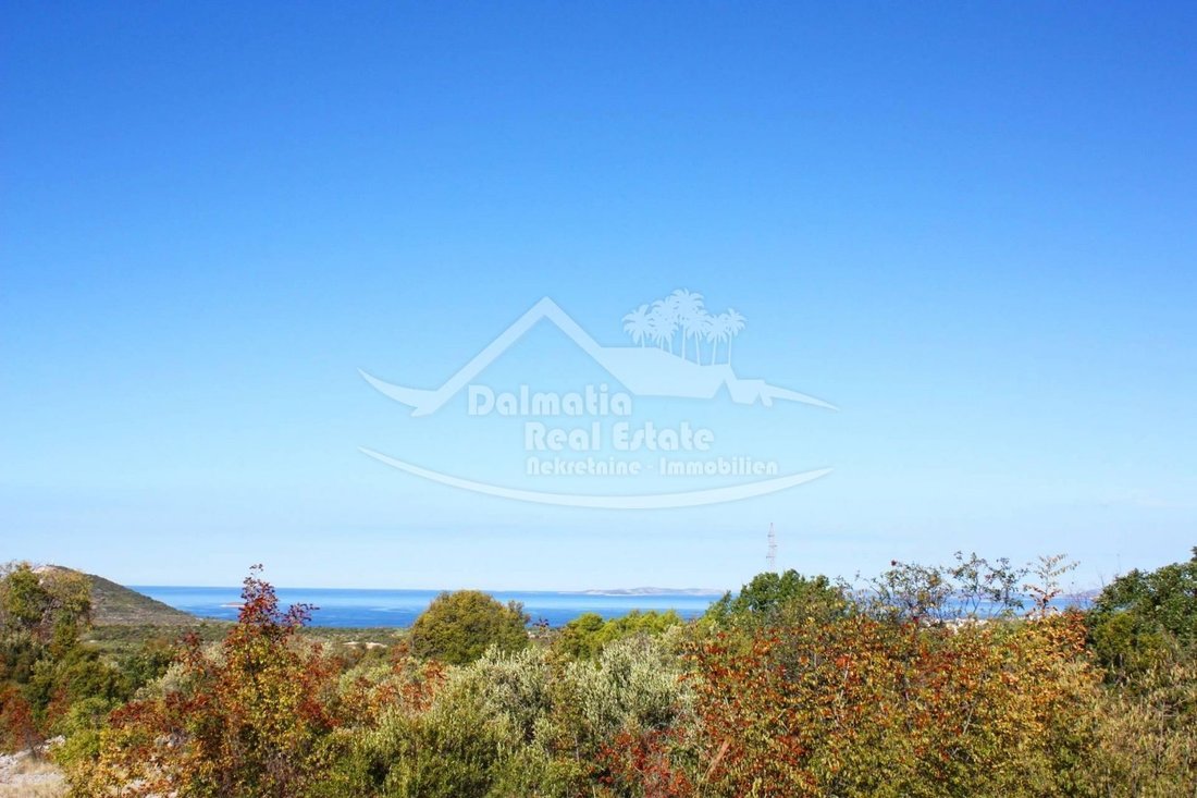 Land in Primosten, Sibenik-Knin County, Croatia 1 - 13769638