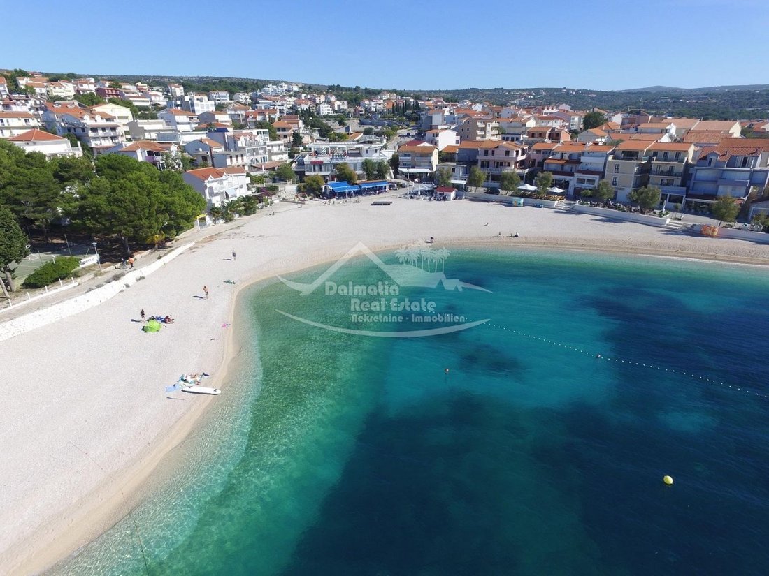 Villa in Primosten, Sibenik-Knin County, Croatia 3 - 13770272