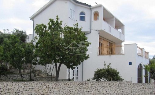 Casa en Rogoznica, Condado de Šibenik-Knin, Croacia 1