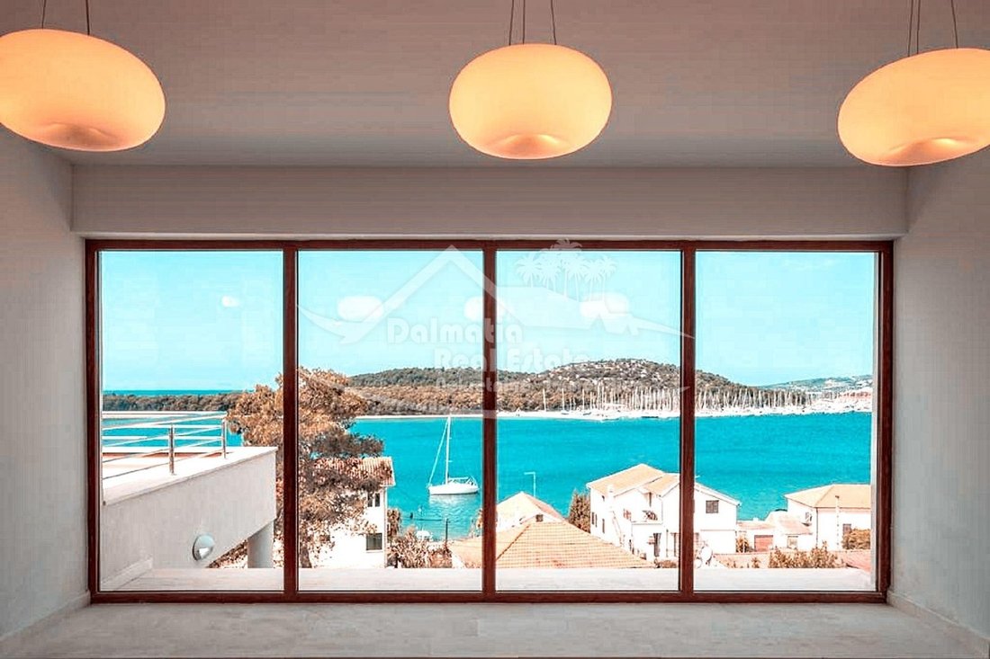 Villa in Rogoznica, Sibenik-Knin County, Croatia 3 - 13770063
