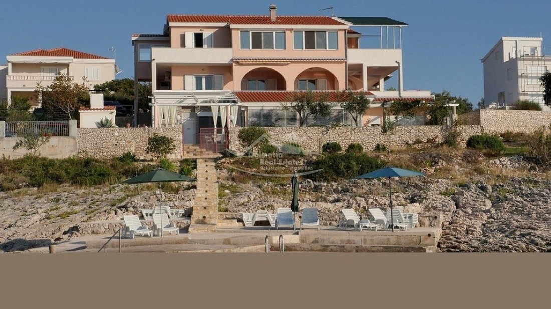 Villa in Rogoznica, Sibenik-Knin County, Croatia 2 - 13770002