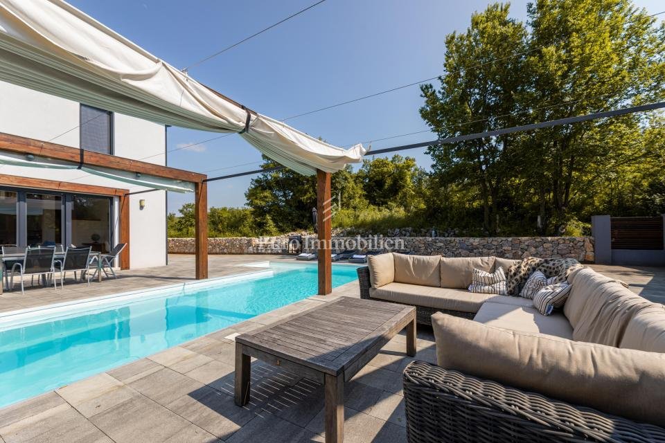 House in Malinska, Primorje-Gorski Kotar County, Croatia 2 - 13772075