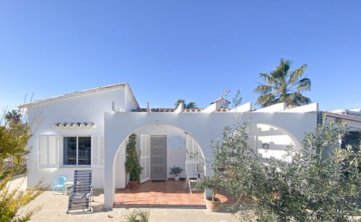 Villa à Alcúdia, Îles Baléares, Espagne 1