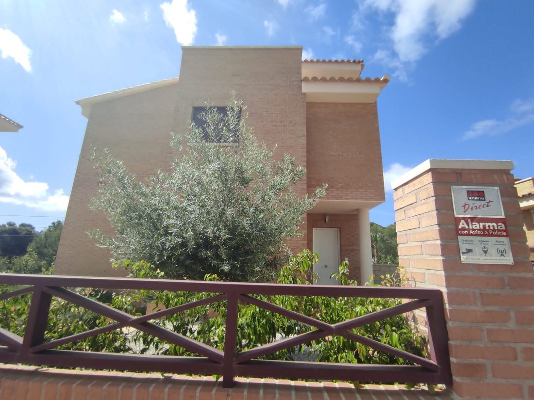 Chalet in la Nucia, Valencian Community, Spain 1 - 13769065