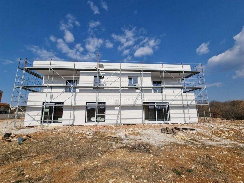 House in Porec, Istria County, Croatia 4 - 13771904