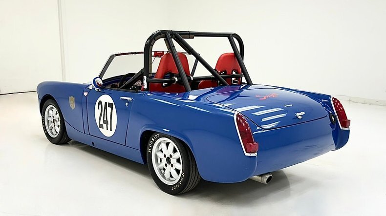 Cabriolet in Morgantown, United States 3 - 13769247