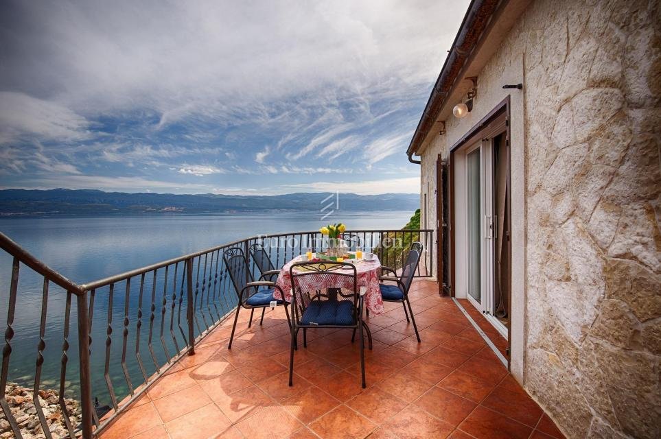 House in Vrbnik, Primorje-Gorski Kotar County, Croatia 1 - 13773212