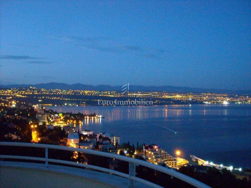 Apartment in Grad Opatija, Primorje-Gorski Kotar County, Croatia 1 - 13772398