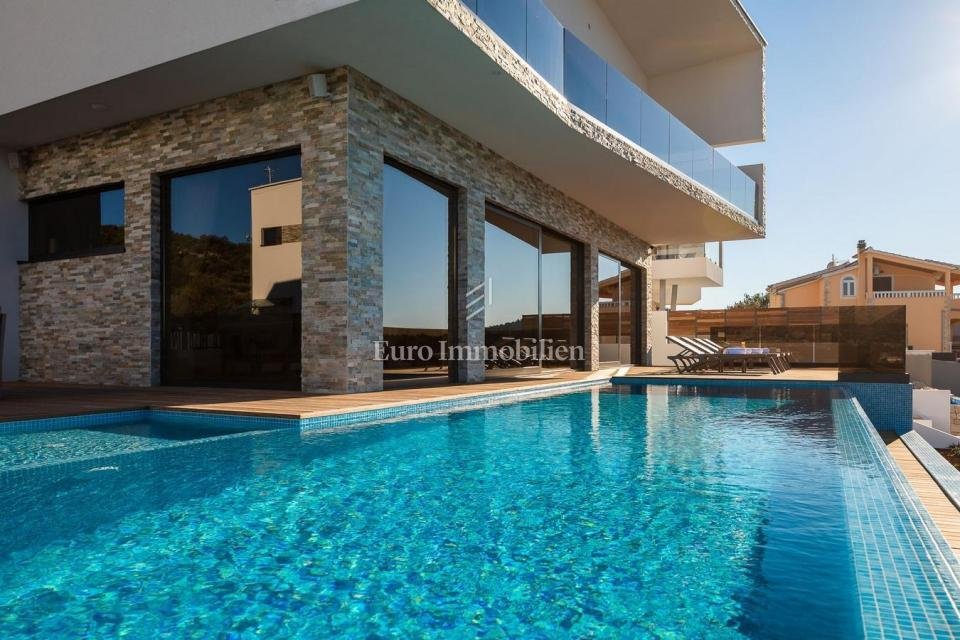 House in Rogoznica, Sibenik-Knin County, Croatia 2 - 13773233