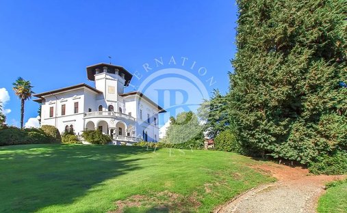 Villa in Historic Center, Biella, Piedmont 1