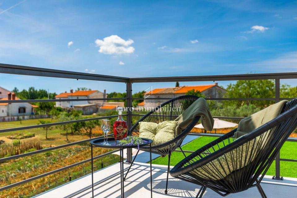 House in Svetvincenat, Istria County, Croatia 4 - 13769343