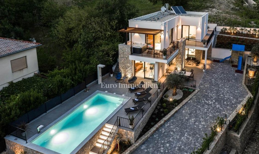 Modern House, Novi In Novi Vinodolski, Primorje Gorski Kotar County, Croatia For Sale (13771098)