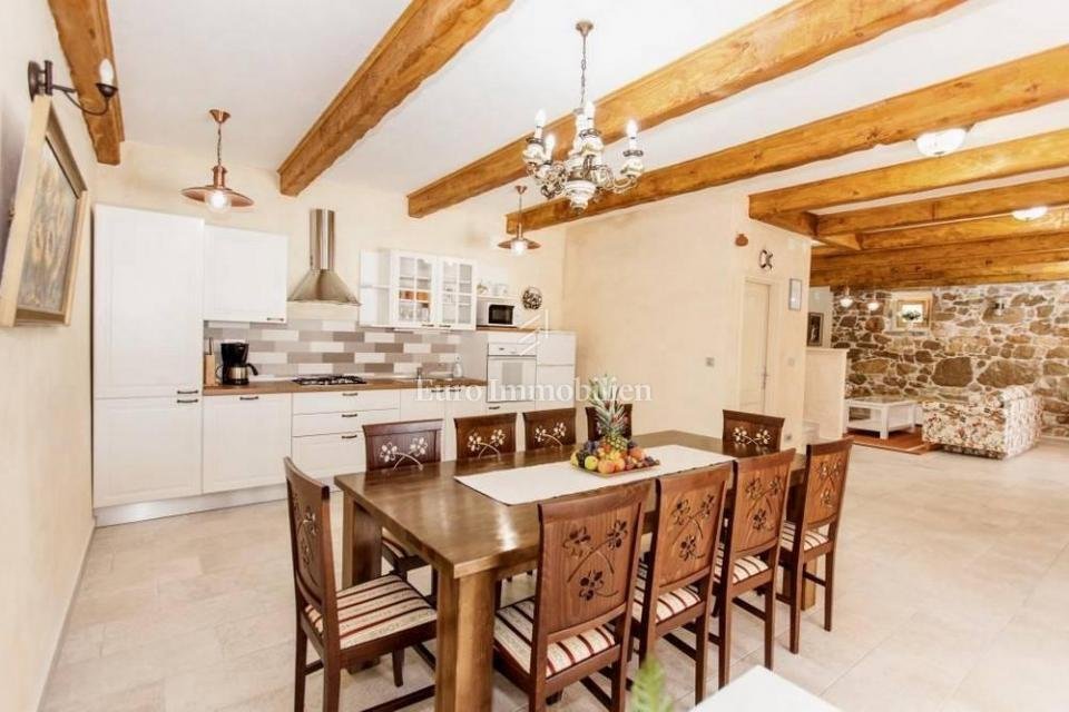 House in Vrbnik, Primorje-Gorski Kotar County, Croatia 4 - 13773328