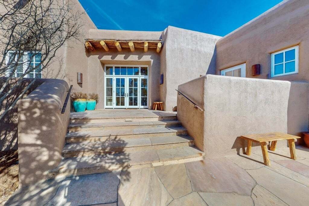 Double Gated 16 Acre Estate In Tesuque, New Mexico, United States For