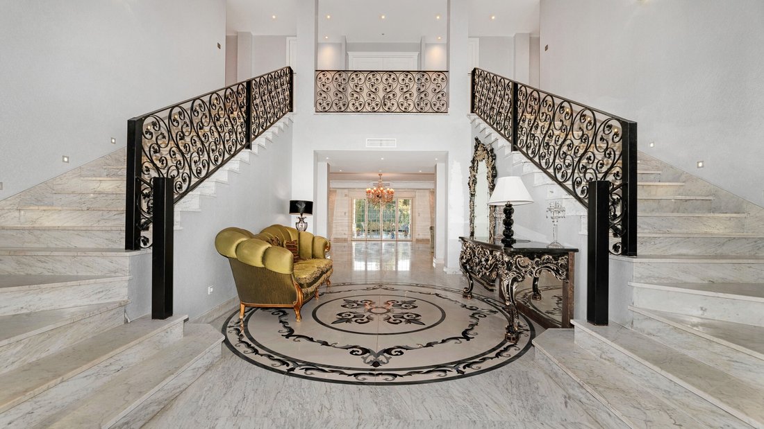 Villa in Sierra Blanca, Marbella, Spain 2 - 13777813