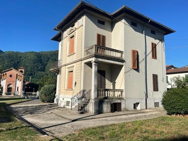 Villa in Coreglia Antelminelli, Tuscany, Italy 4 - 13776045