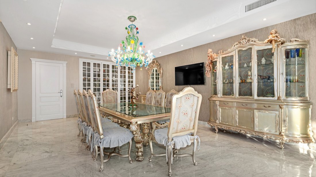 Villa in Sierra Blanca, Marbella, Spain 5 - 13777813