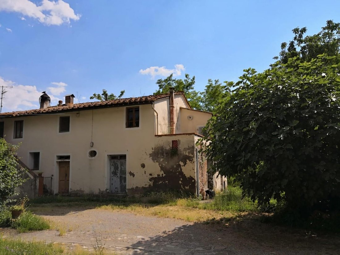 Country House in Palaia, Tuscany, Italy 4 - 13775920