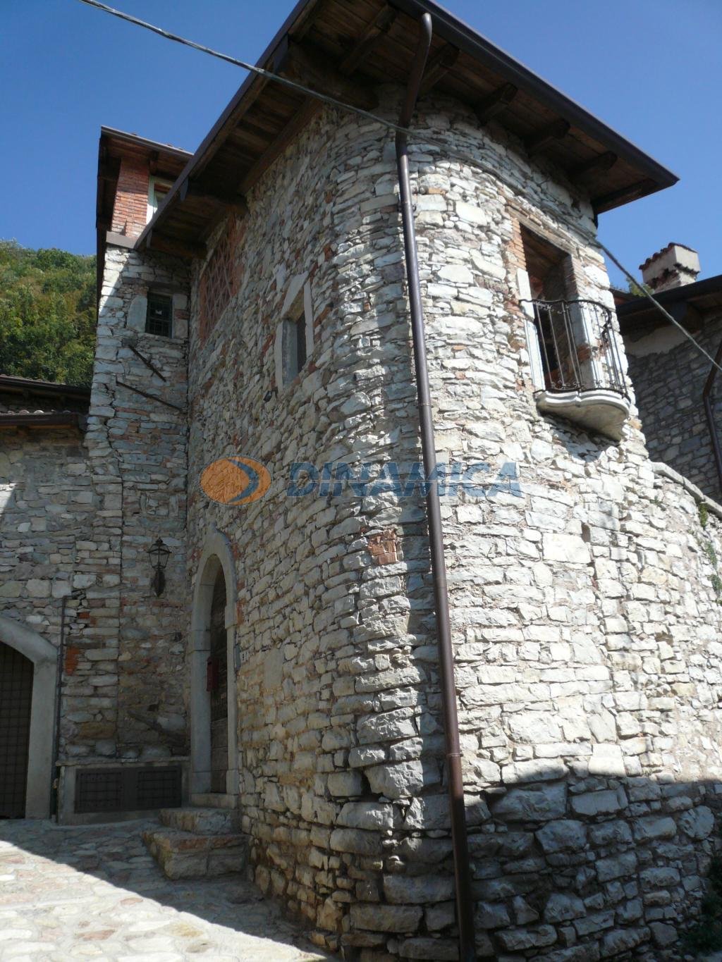 Caprino Bergamasco Villa