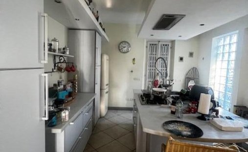 Villa a Carrara, Toscana, Italia 1