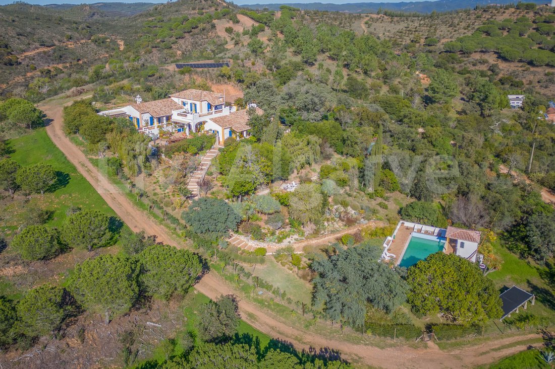 Estate in Bensafrim e Barao de Sao Joao, Algarve, Portugal 1 - 13779176