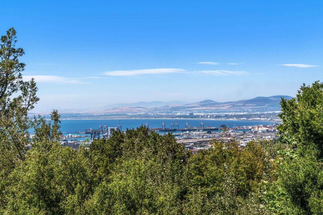 House in Cape Town, Western Cape, South Africa 3 - 13787416